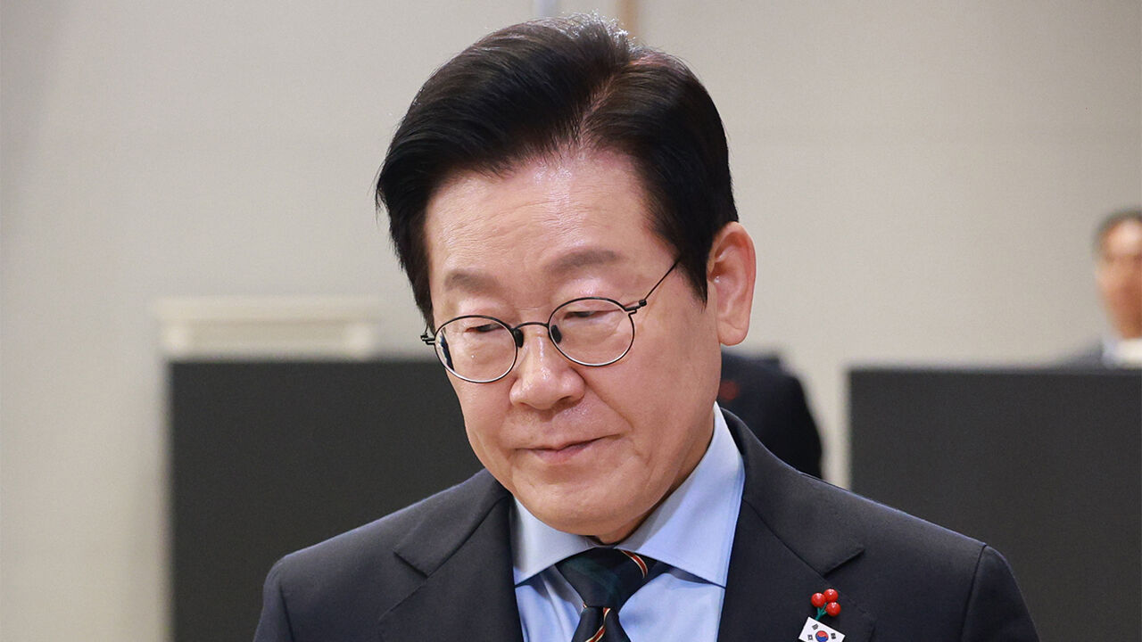 이 대통령, DJ 노벨상 25주년 맞아 "국민, 노벨상 자격 충분"