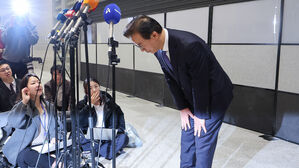 이 대통령, '통일교 의혹' 전재수 사의 수용 방침