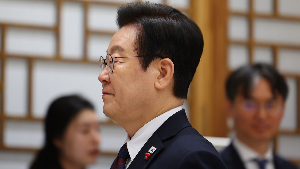 '내각 첫 낙마' 번진 통일교 의혹…이 대통령, 조기 진화 가능할까