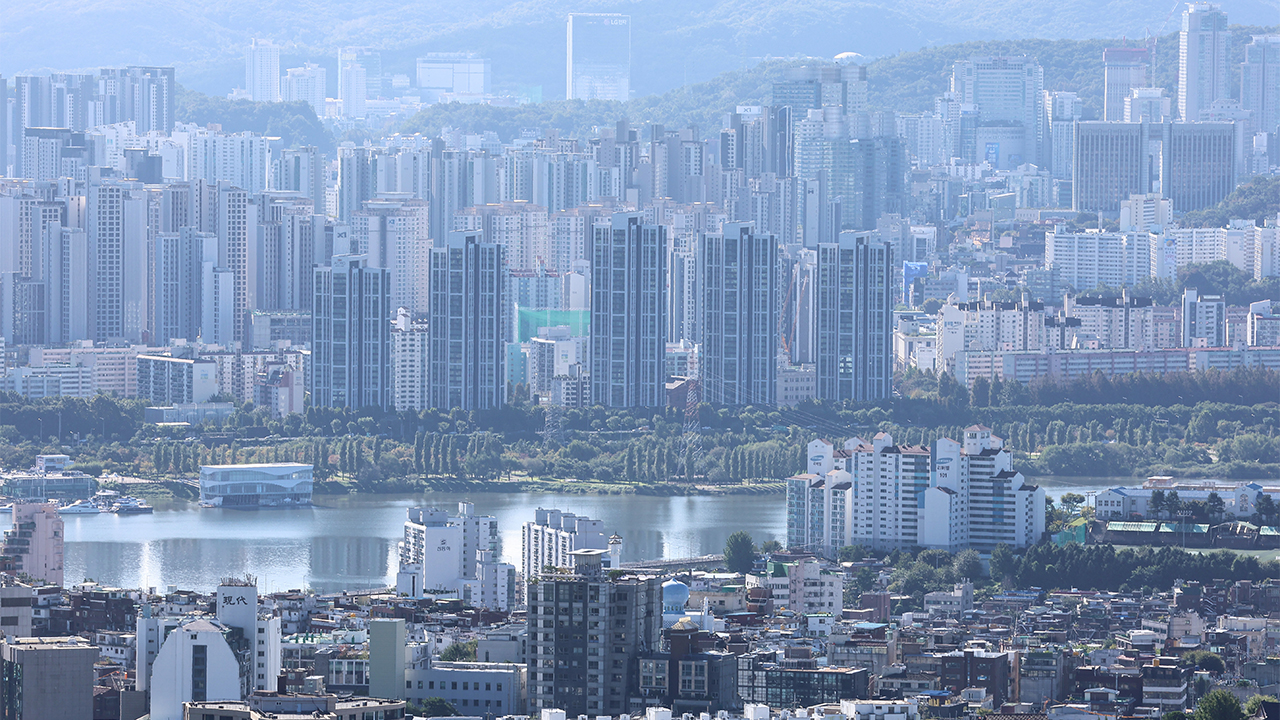 규제에도 꺾이지 않은 서울 집값…내년 변수는 세제 개편
