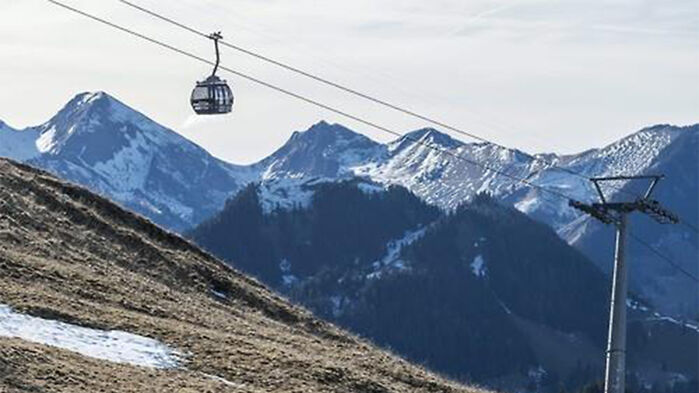 바닥 드러낸 스위스 스키장. (사진=연합뉴스)