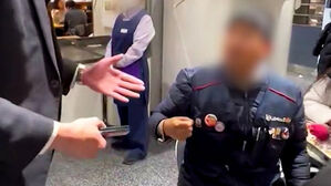 [빅토픽] 손님에게 "노조 조끼 벗어라"…혐오 논란에 결국 사과