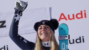 '41세 2개월' 린지 본, 역대 최고령 스키 챔피언 등극