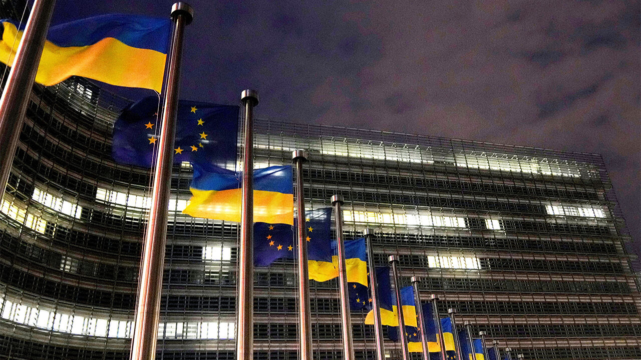 영국 언론 "최신 종전안에 '우크라 2027년 EU 가입' 포함"