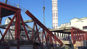 구조물 안정화 작업 후 수색 재개…'용접 부실' 주목