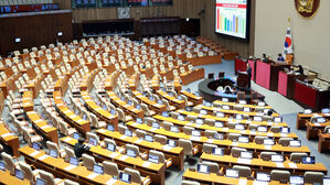 은행법 처리 뒤 '경찰관직무집행법' 상정&hellip;국민의힘은 필리버스터