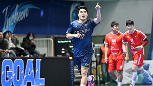 인천도시공사, 핸드볼 H리그서 SK 개막 7연승 저지