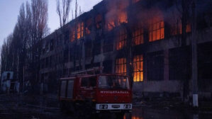 젤렌스키 "공습에 수천 가구 정전"&hellip;자포리자 원전 또 정전