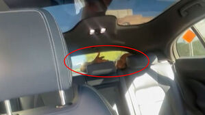 트렁크에 웅크린 남성…딸 태우려고 불렀다가 '경악'