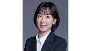 국방부 대변인에 정빛나 씨&hellip;기자 출신 30대 여성 파격 임용