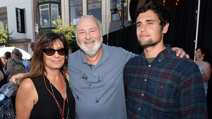 마약 딛고 함께 영화도 만들었는데&hellip;라이너 감독 살해한 아들 체포