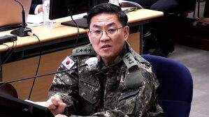 경찰, '윤 탄핵심판 위증 혐의' 이진우 전 수방사령관 소환 조사