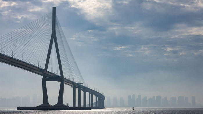 18일부터 인천대교 통행료 인하…승용차 5천500원→2천 원
