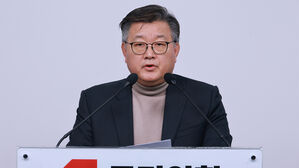 국민의힘 당무감사위 "김종혁, 당원권 정지 2년 권고"