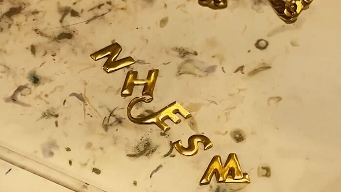 에어컨 로고 팔았더니 70만 원&hellip;"설마 우리 집도?"