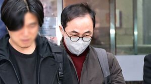 '관저 용산 이전 특혜 의혹' 김오진 전 국토차관 등 구속