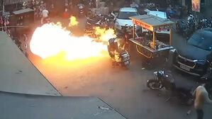 간식 만들다 '폭발'&hellip;시뻘건 불길에 아수라장