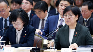 탈모에 건강보험 적용시 재정 영향?&hellip;복지장관 "상당할 것"