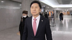 [단독] 김건희 특검, '로저비비에' 김기현 의원 압수수색