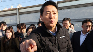 오세훈 "이 대통령, 겉핥기 질의로 서울시 도시계획 노력 폄훼"