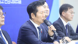 민주, 한반도 평화 전략위 설치&hellip;정청래 "정동영 통일부 방침 지지"