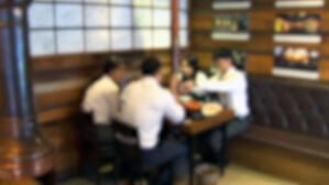 연말 분위기 냈다가 돈 깨진다&hellip;삼겹살 송년회도 부담