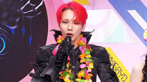 샤이니 키 활동 중단&hellip;"주사 이모, 의사인 줄"