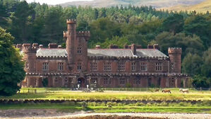 '대저택'이 서울 아파트 한 채 값&hellip;내부 보니