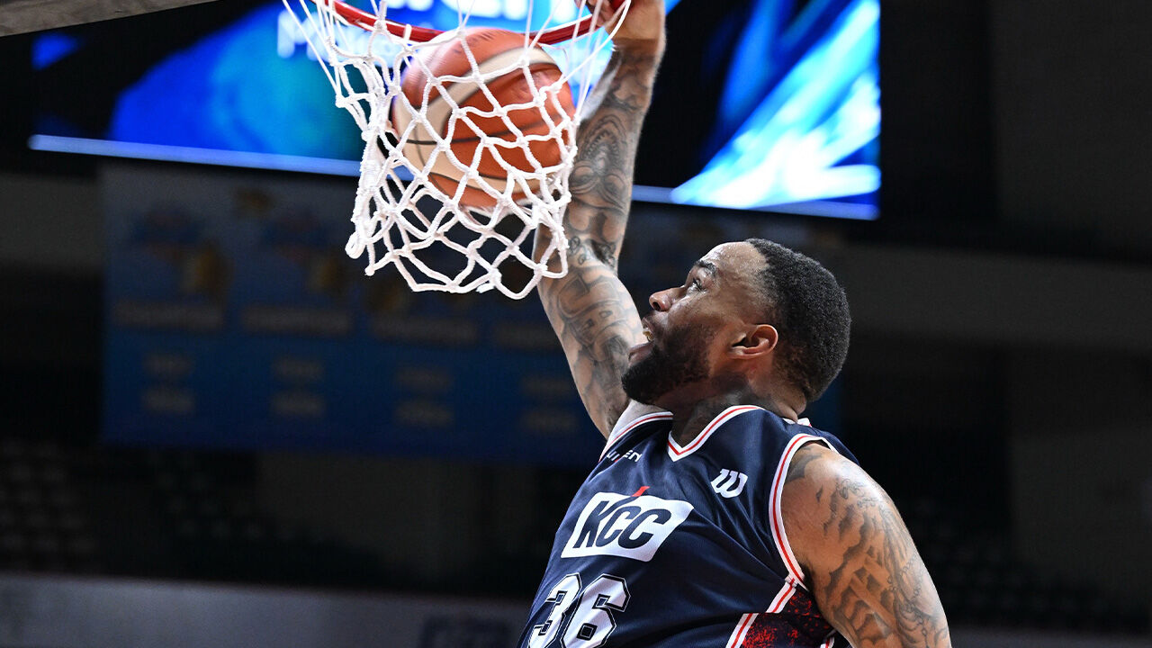 프로농구 KCC, 가스공사 꺾고 4연승 질주