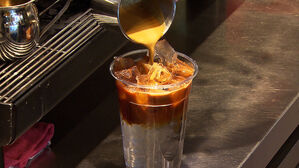 "보증금제는 탁상행정"&hellip;컵값 따로 내면 텀블러 쓸까