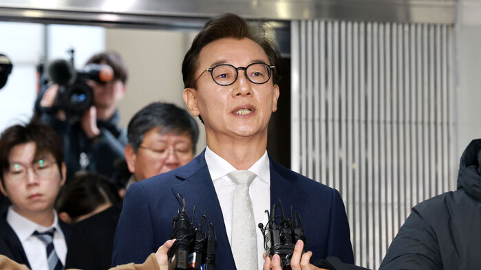 '통일교 의혹' 전재수 14시간 조사&hellip;"금품수수 없었다"