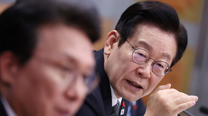 이 대통령 "겨울철 취약계층 보호&hellip;난방비&middot;먹거리 지원 확대"