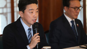 강훈식 "민생법안 연내 처리, 여당 적극 협조 요청"