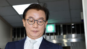 경찰 '통일교 금품 수수 의혹' 관련 특검 앞두고 중간 결론 전망