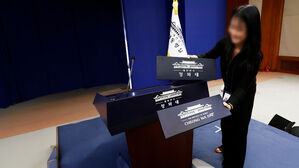 43개월 만에 다시 청와대&hellip;막바지 이사 한창