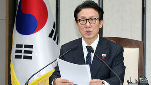 김 총리 "가습기살균제 참사, 사회적 참사 규정&hellip;국가 배상&middot;지원"