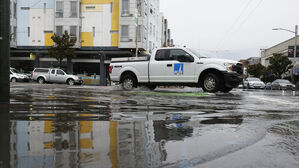 미 LA 등 캘리포니아 남부 지역 폭풍우&hellip;비상사태 선포