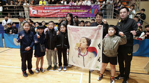 탁구 신유빈, 분주한 연말연시&hellip;'유소년 축제' 이어 내년 WTT 준비