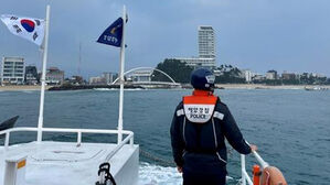 "사람 떠 있다" 열흘 만 숨진 채 발견&hellip;익수자 알고 보니