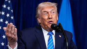 백악관 떠나 마러라고 머무는 트럼프, 연일 전쟁 종식 논의