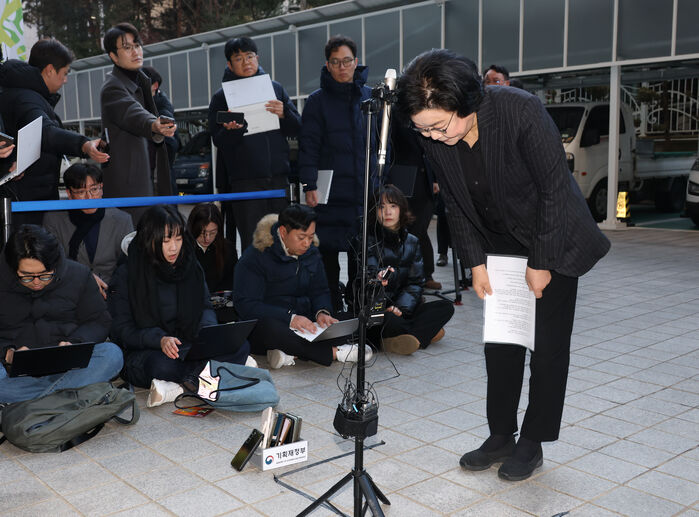 12월 30일 이혜훈 후보자 인사청문회 사무실 출근길 사과 기자회견
