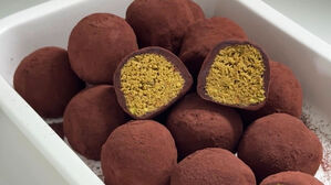 1만 원 넘는데도 '품절대란'&hellip;검색량도 급증