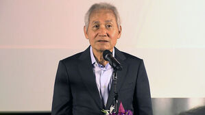 안성기 건강 악화로 병원 이송&hellip;"치료 중"