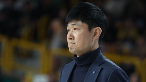 '역전패 뒤 기자회견 불참' 가스공사 강혁 감독, 제재금 50만 원