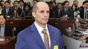 "한국 무시할 거면 떠나라"&hellip;고성 오간 쿠팡 청문회