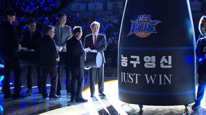 '농구영신'&hellip;코트에서 특별한 '새해맞이'