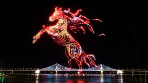 '붉은 말'이 달린다&hellip;말띠들의 새해 소망은