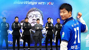 '눈 맞춤 아침 인사'&hellip;명가 재건 시작!