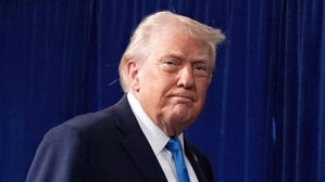 "트럼프, 이란 군사개입 선택 제한적&hellip;항공모함 없고 확전 부담"