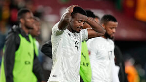 '홍명보호 상대' 남아공, 카메룬에 덜미&hellip;네이션스컵 16강 탈락